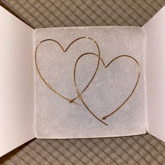 Stella and Dot Hammered Heart Hoops Gold & Silver - Picture 1 of 5